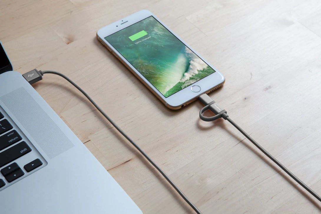 Targus ACC995AP-50 ALU Series 2-in-1 (Lightning & Micro USB) Cable (1.2M) - Grey - GottaGo.in