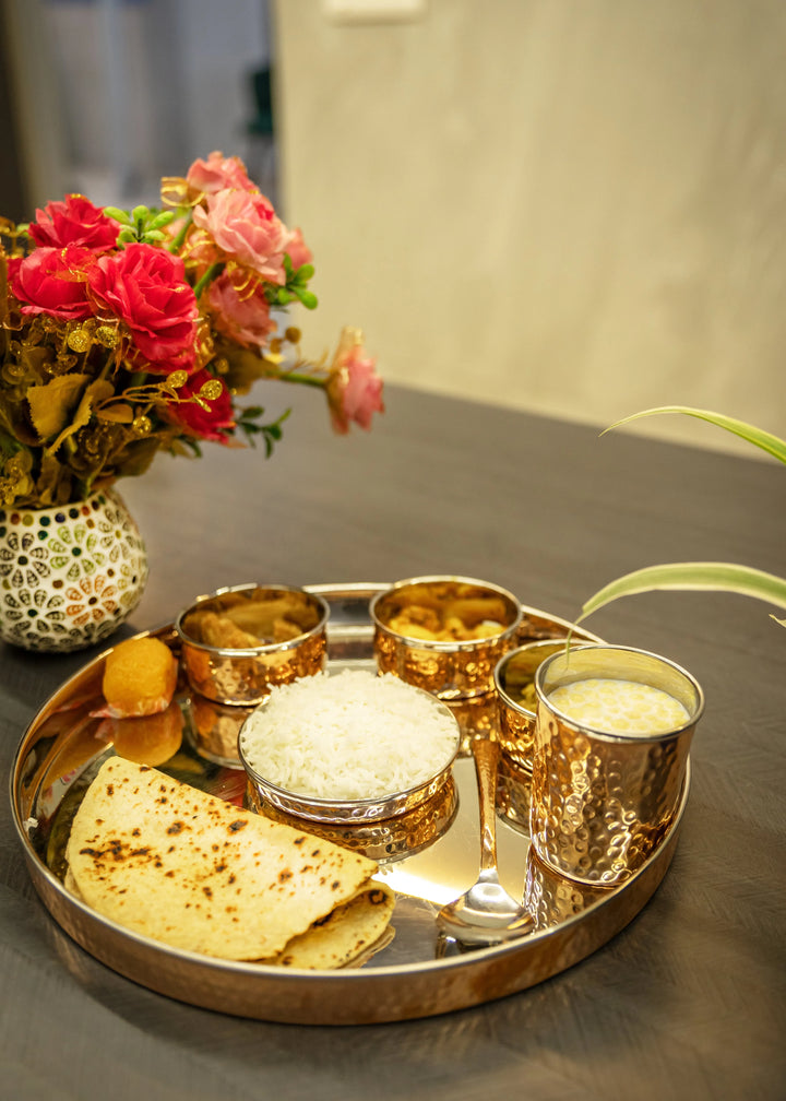 Metal Food Thali With Bowls - GottaGo.in